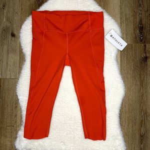 Athleta Velocity Stash Pocket Crop Legging Size Small